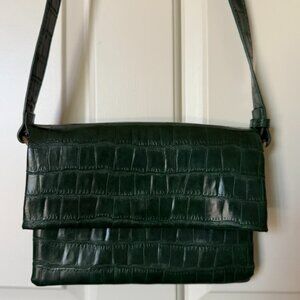 Street Level Green Vegan Leather Crocodile Crossbody bag